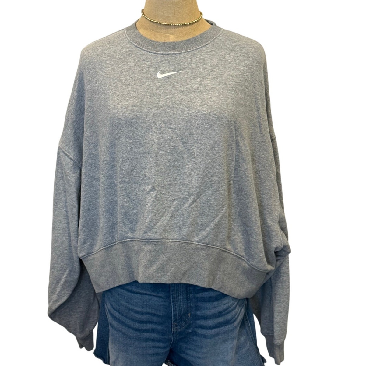 Nike Gray Cropped Sweatshirt Top Shirt Women Size L
